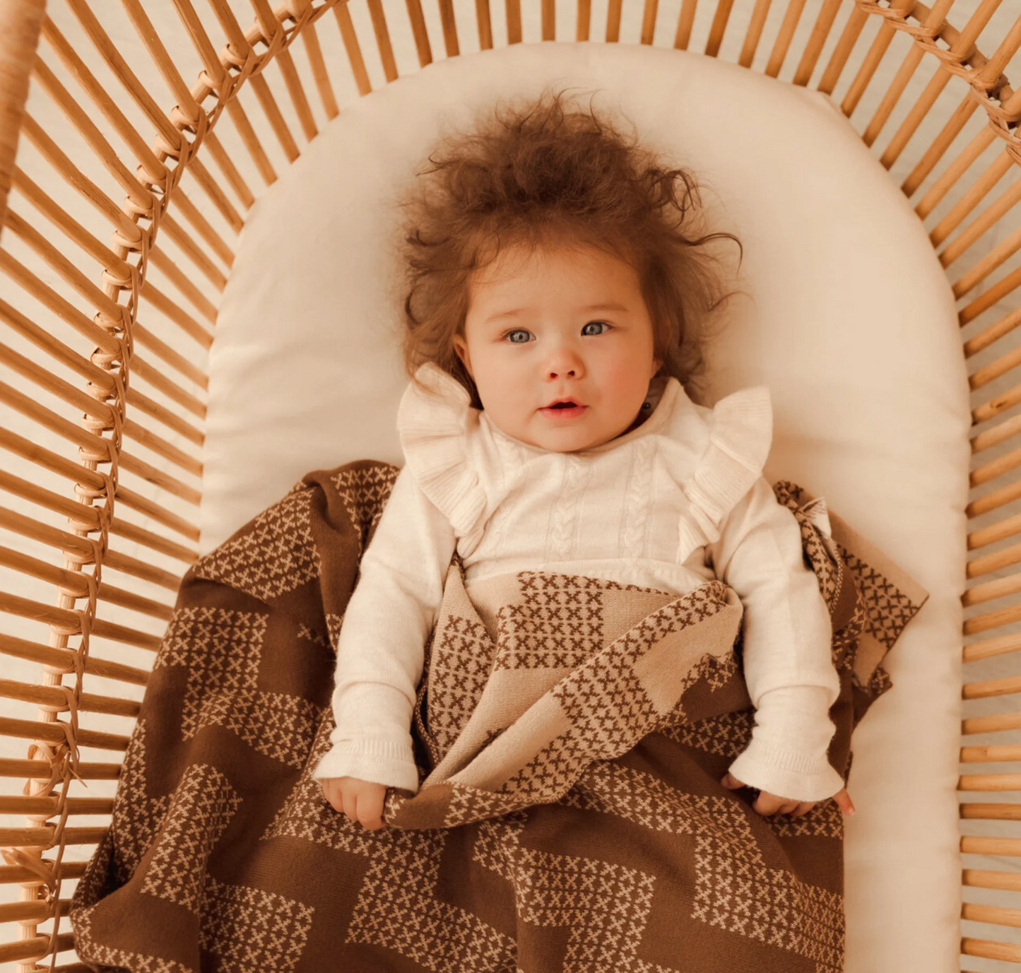 Pēpi Blanket - Knitted - Poutama - Awhi Company - Brown