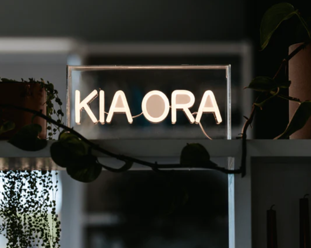 Kia Ora Neon Light