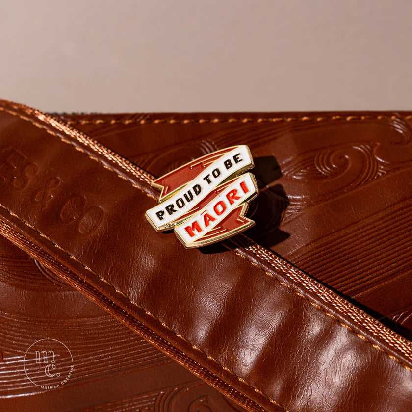 Badge Pin - ‘Proud to be Māori' - Enamel