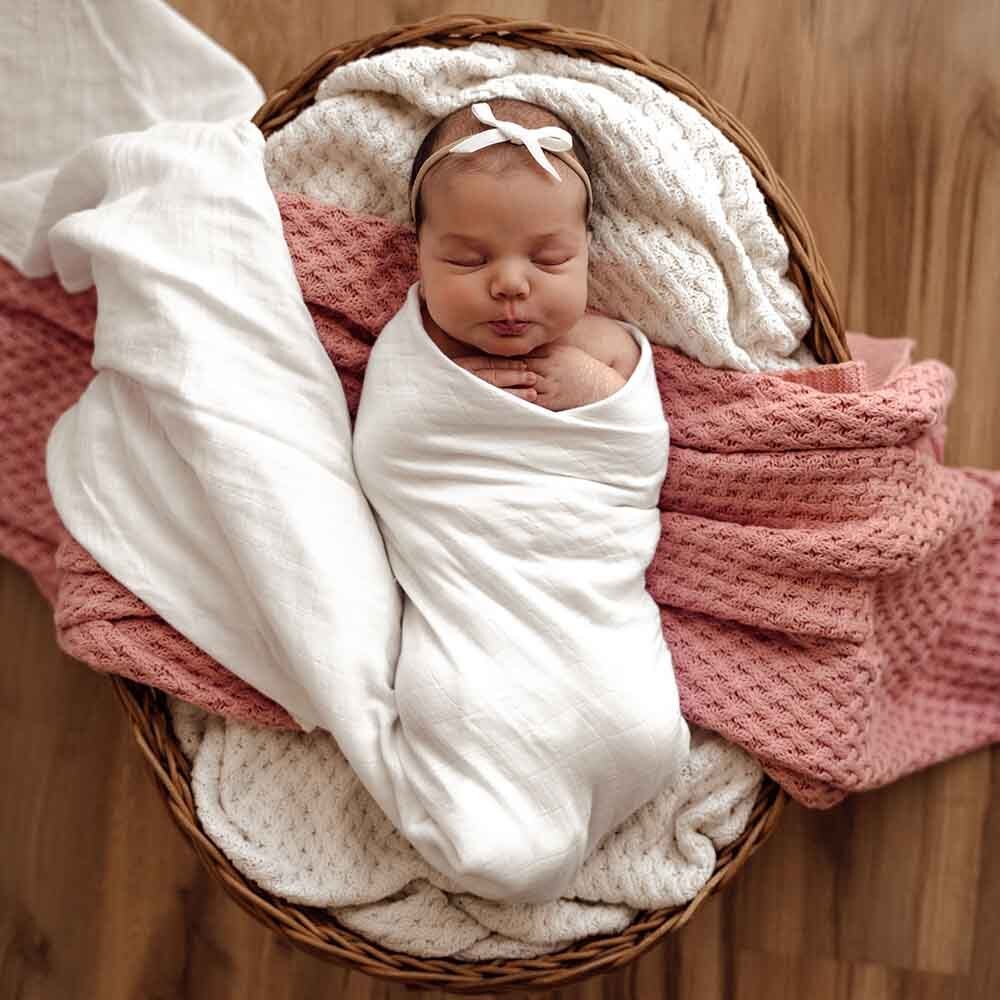 Organic Muslin Wrap - Snuggle Hunny - Milk